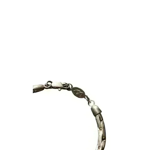 Liz Claiborne Signed Silver TonedMetal Snake Chain Bracelet - Picture 3 of 3